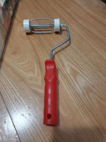 toilet roll holder