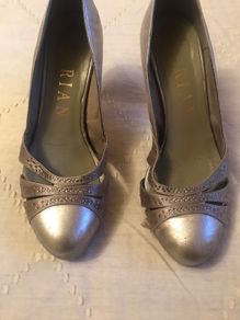 Ladies Shoes