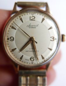 ACCURIST - Vintage 9ct Solid Gold Mechanical Wristwatch, Circa 1960s WORKS WELL