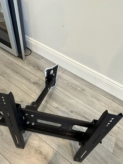 TV Wall Mount with Swing Arm