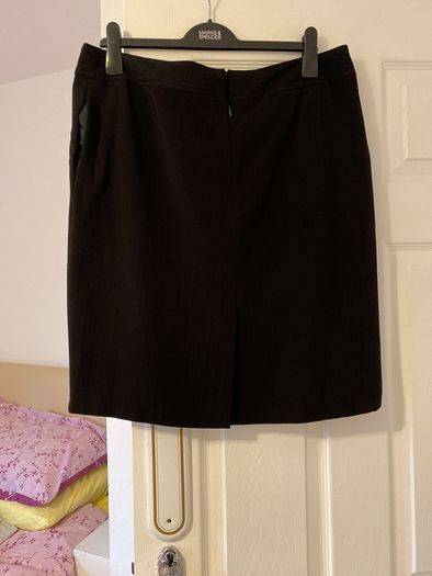 M&S black straight skirt size 16