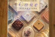 Cake decorating book