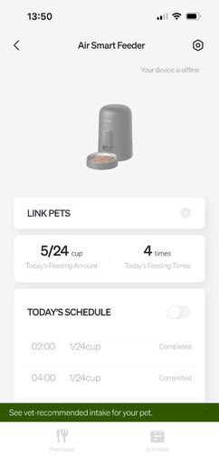 Pet feeder