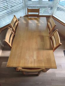 Dining table and 6 chairs