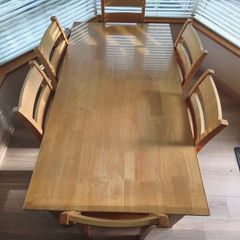 Dining table and 6 chairs