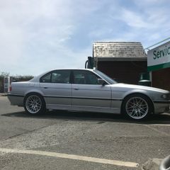 2000 Bmw 735