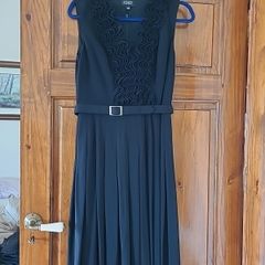 Ladies Black Dress Adrianna Papell Size 10