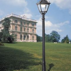 Tall Lamp Post Lantern 2 1/2 Meters Tall