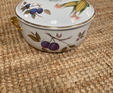 Royal Worcester Eavesham Gold