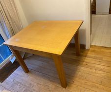 Free Table