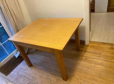 Free Table