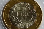 San Marino Bimetallic collector coin | 1000 Lire 2001 BUNC Flying Doves with Ribbon of Freedom