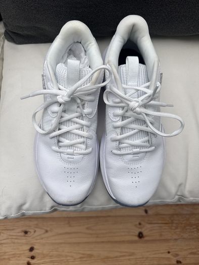 Under Armour Runners
