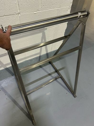 Stainless steel bag roller
