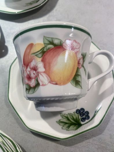 Churchill Pottery Vintage Tea Set- Priced To Sell solo/sets -+60 pieces