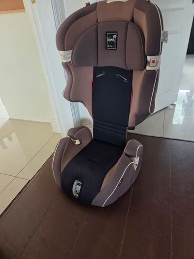 Kiwy Car Seat (Booster)