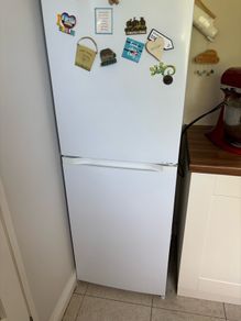 fridge/ freezer