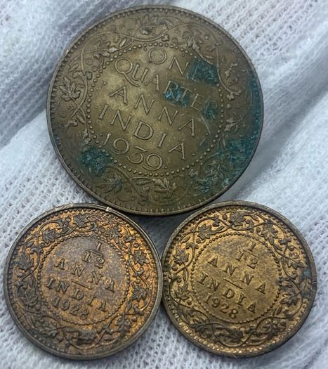 India 1928 1/12 Anna x2 looks uncirculated & 1939 1/4 Anna
