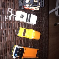 Selection of maintenance vehicles