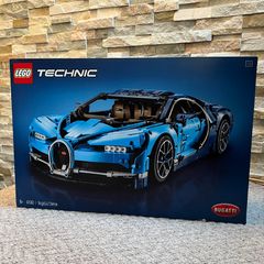 LEGO Technic Bugatti Chiron (42083) - NEW & MISB