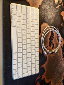 Apple Magic Keyboard