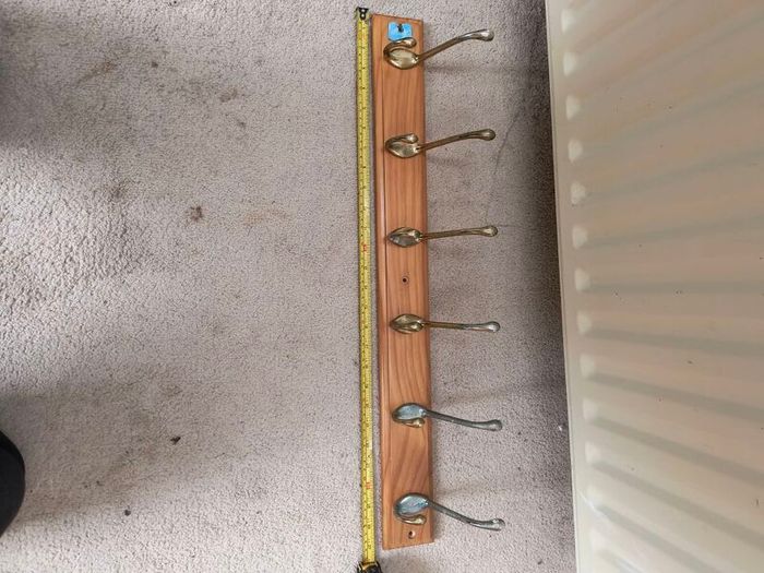 Pine 6 Hook Coat Hanger