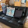 Couch with 2 recliner arm chairs Image 3