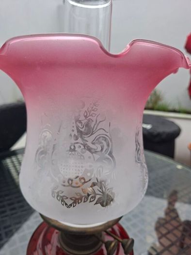 Beautiful Antique Victorian British made Cranberry Oil Lamp