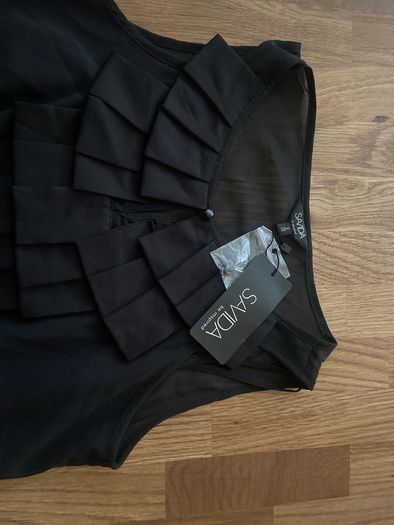 Brand New Savida Black Top Size UK 8