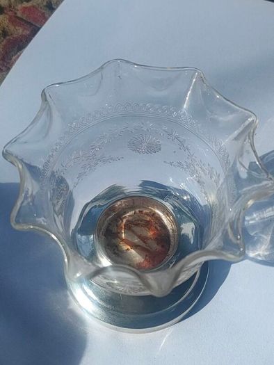 Art nouveau glass vase on Chester Sterling base