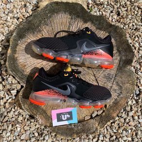 Nike Air Vapormax OG Black Solar Orange