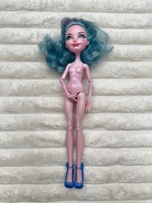 Ever After High Farrah Goodfairy First Chapter doll Used Please see photos