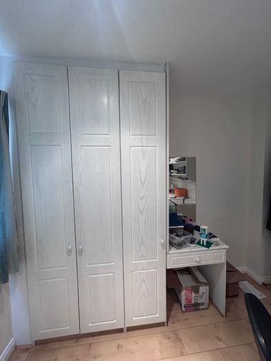 White Wardrobe & Matching Dressing Table / Drawers
