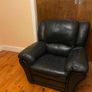 leather suite of furniture set (1 sofa, 2 armchairs) Image 3