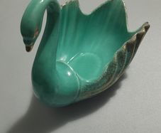 SWAN - MCM California Pottery