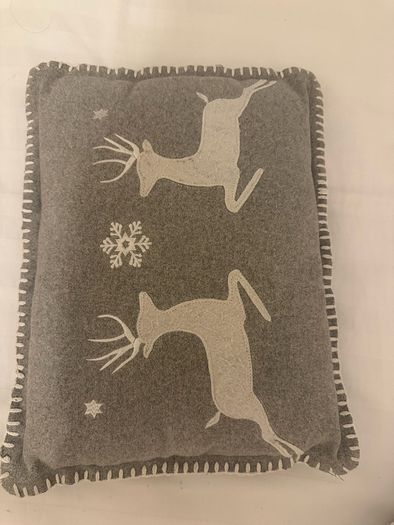 Cushions grey