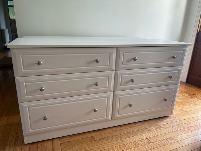 two chest of drawers