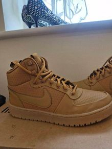 nike high top