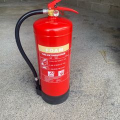 Foam fire extinguisher