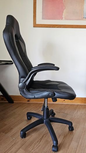 Sleek Black & Grey Ergonomic Office Chair