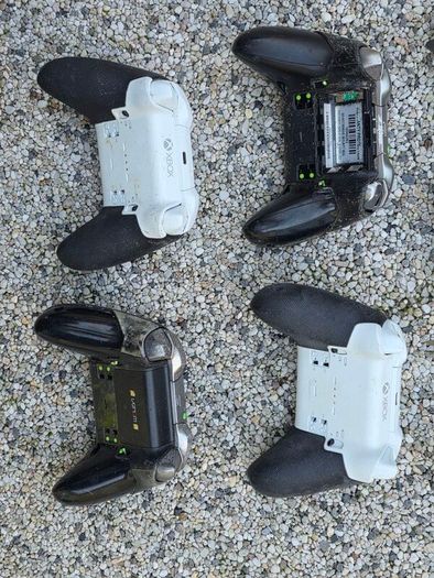 7 x Xbox Elite Controllers (Free Post)