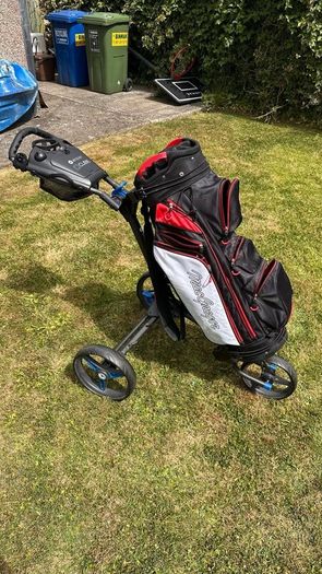 Golf bag + trolley