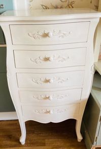 French style ornate 5 Drawer chest