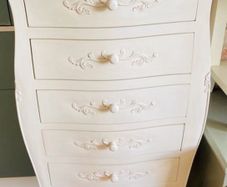 French style ornate 5 Drawer chest
