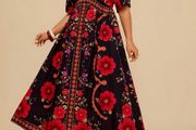 BNWT Beautiful Long Dress size 20 - excellent for an event
