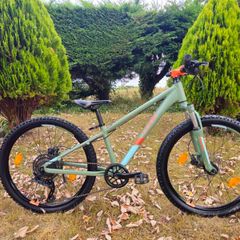 CUBE Acid 240 Disc kids bike. Cycle