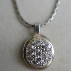Vintage Sterling Silver 925  Oval Pendant Necklace with Cubic Zirconia Stones length 18" - 9,7g