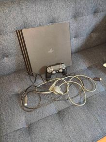 Playstation 4 Pro 1TB