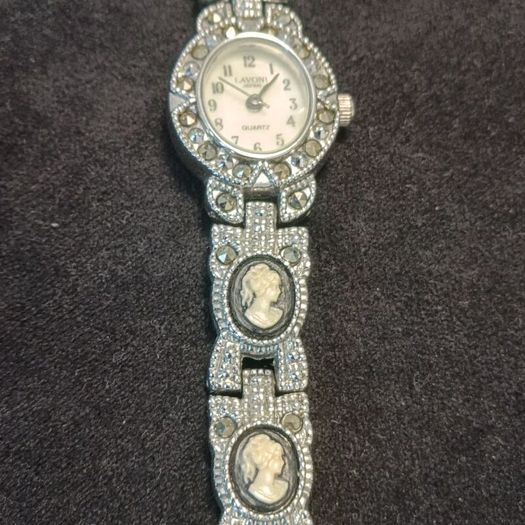 watch LAVONI womens made in Japan