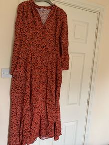 gallery dress